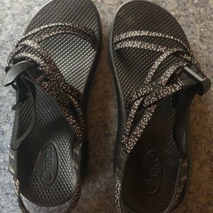 Kids Chacos size 5, fit like women’s 7